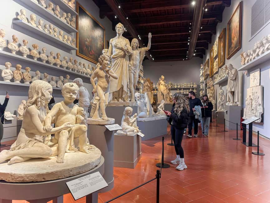 image n.36 of Florence: Michelangelo's David Entrance Ticket and Audio App activity in Florence, uploaded by supplier
