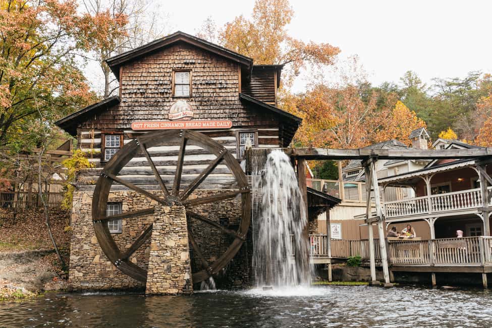 image n.19 of Pigeon Forge: Dollywood Theme Park Entry Ticket activity in Pigeon Forge, uploaded by supplier