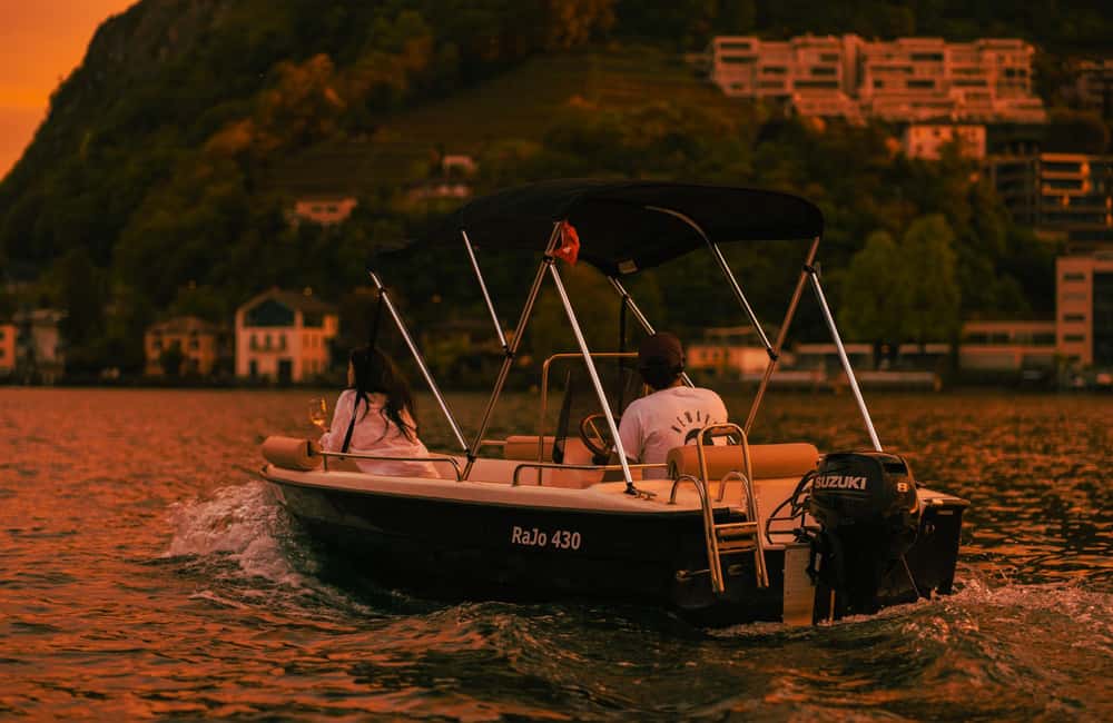 image n.4 of Lugano Lake: 1 hour Boat Rental activity in Lugano, uploaded by supplier