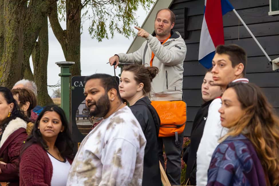 imagem n.13 de Amesterdão: Visita guiada aos moinhos de vento de Zaanse Schans e Volendam atividade em Zaandam, carregada pelo fornecedor