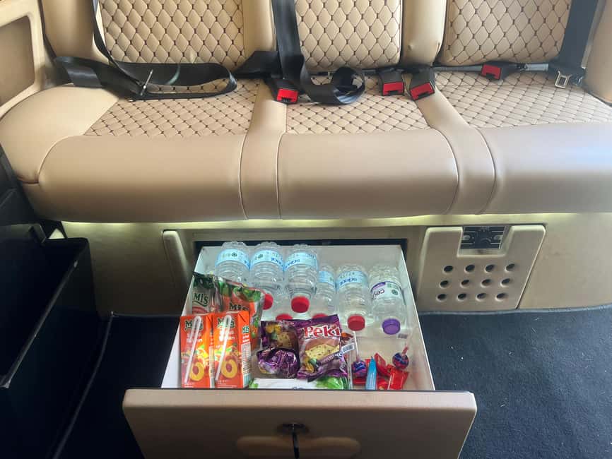 Antalya içindeki Antalya Havalimanı'ndan Şehir Merkezine, Lara'ya, Belek'e, Side'ye VIP Transfer etkinliğinin tedarikçi tarafından yüklenen 25 no'lu görseli