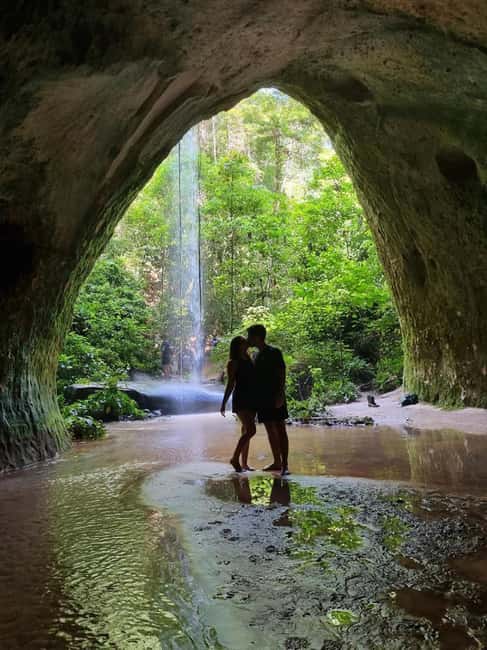 imagen n.º 1 de Manaos: Excursión de un día a las Cataratas del Amazonas con almuerzo actividad en Presidente Figueiredo, subida por el proveedor