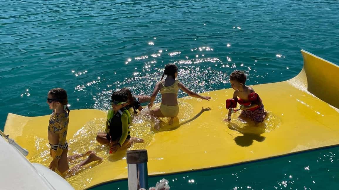 image n.12 of La Paz: Day Cruise & Snorkelling (w/sea lions) Food & Drinks activity in Baja California Sur, uploaded by supplier