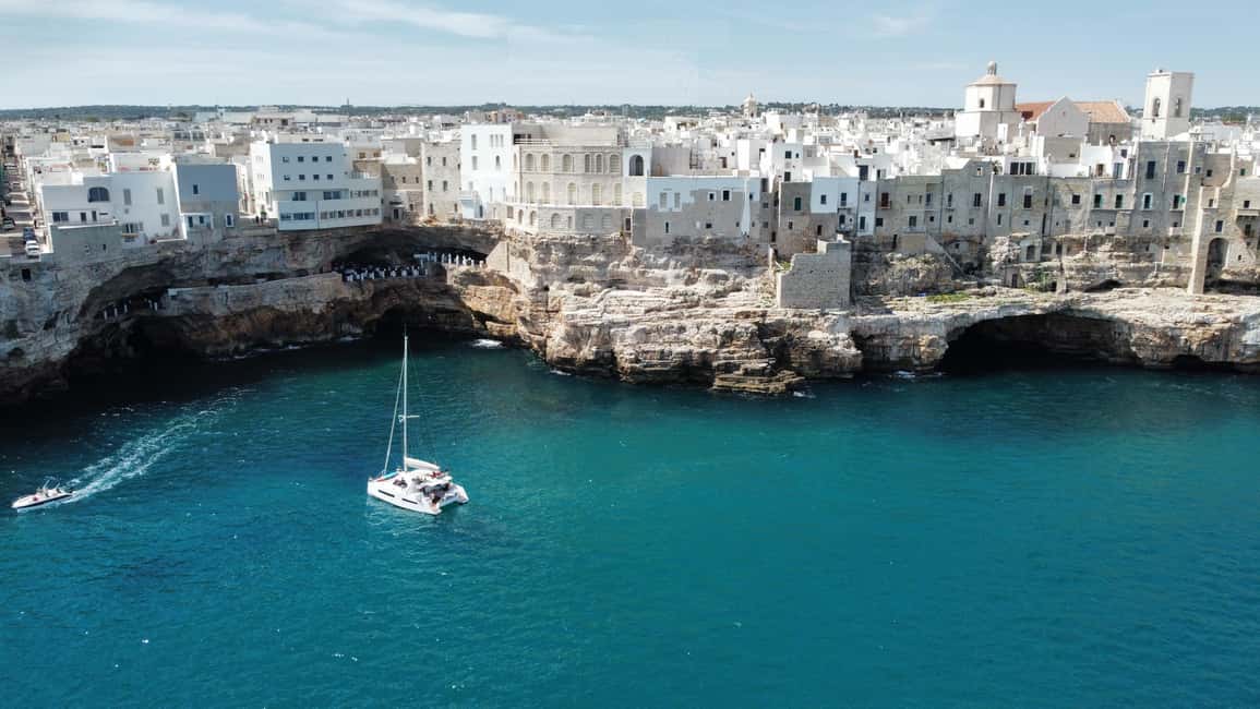 image n.7 of Polignano a Mare: Catamaran Tour with Aperitif & Local Food activity in Polignano a Mare, uploaded by supplier