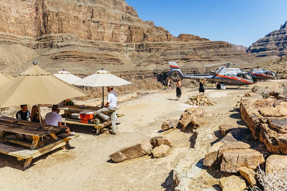 image n.23 of From Las Vegas: Grand Canyon Helicopter Tour with Champagne activity in Arizona, uploaded by supplier