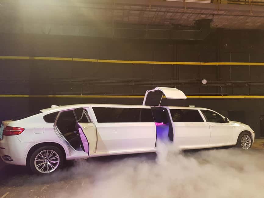 image n.2 of Limousine Transfer: Warsaw Chopin Airport to City Center activity in Warsaw, uploaded by supplier