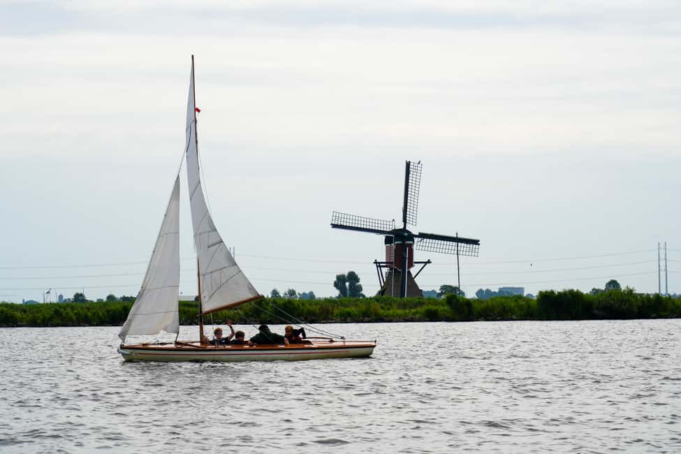 Image N°2 de Leyde : Croisière sur les moulins à vent et la campagne près de Keukenhof activité à Lisse, publiée par le prestataire