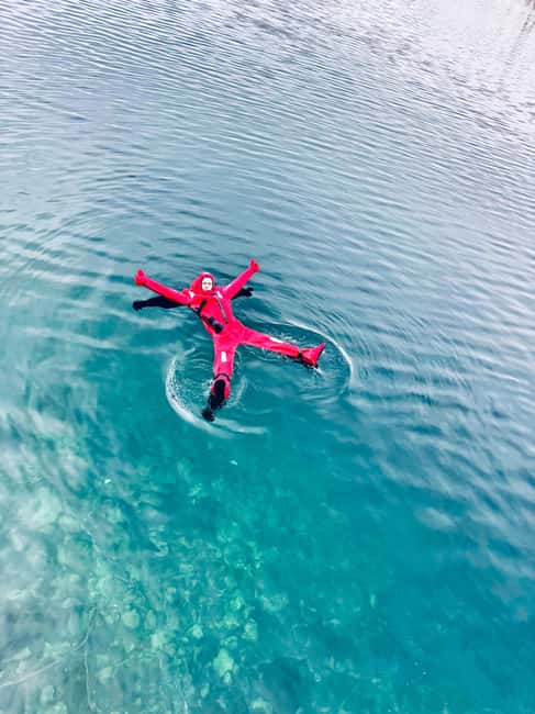 bild nr.8 av Tromsö: Arktisk fjord flyter i överlevnadsdräkt aktivitet i Tromsø, uppladdad av arrangören