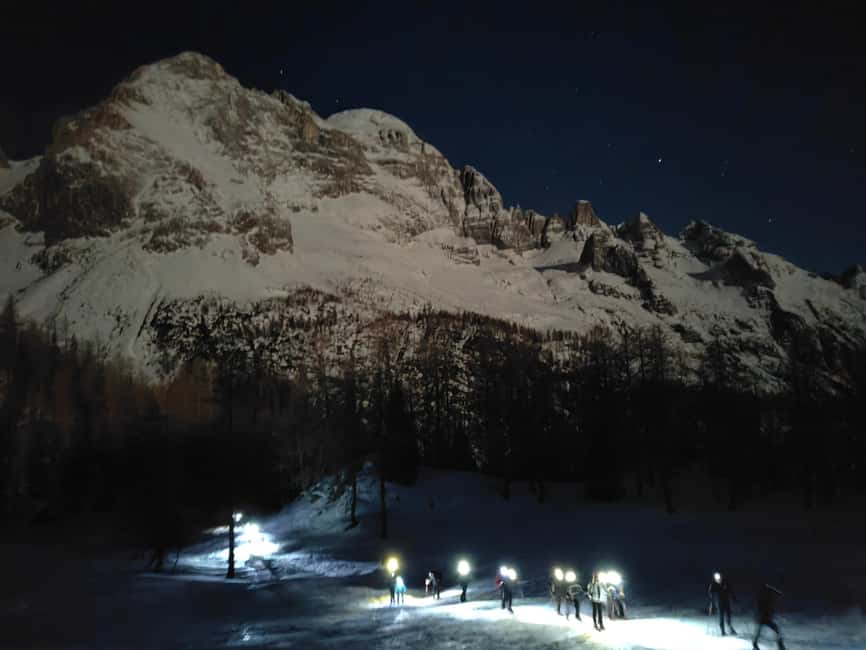 imagem n.9 de As Dolomitas à noite com raquetes de neve atividade em Borca di Cadore, carregada pelo fornecedor