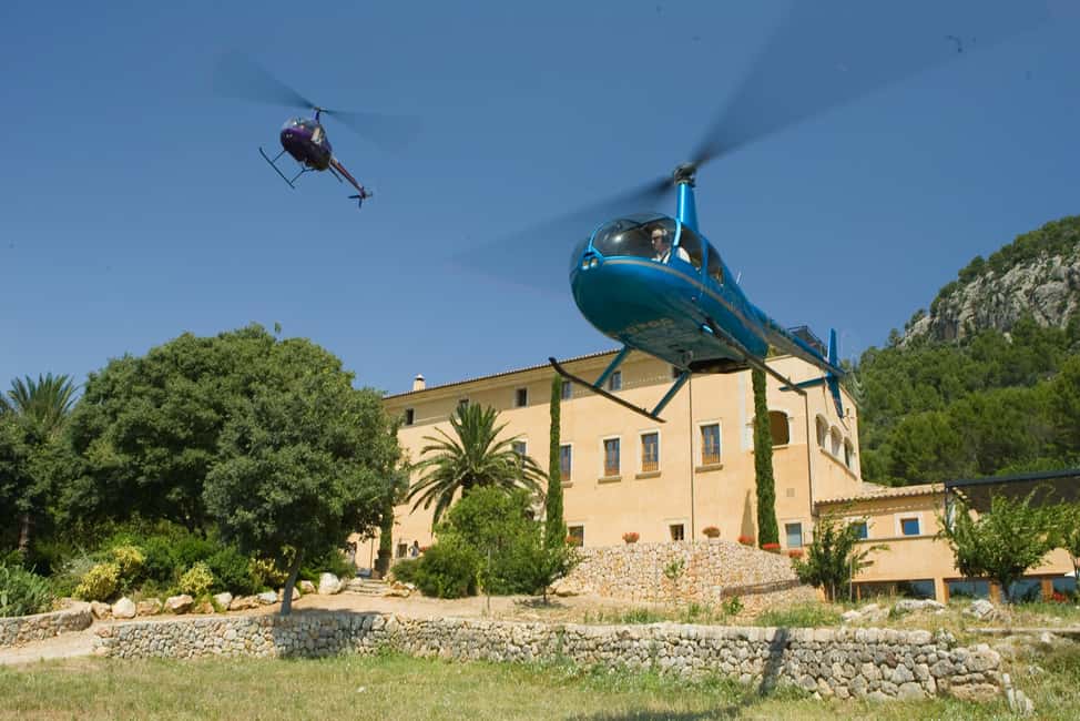 bild nr.2 av Mallorca: Upplevelse med helikoptertur i natursköna omgivningar aktivitet i Palma de Mallorca, uppladdad av arrangören