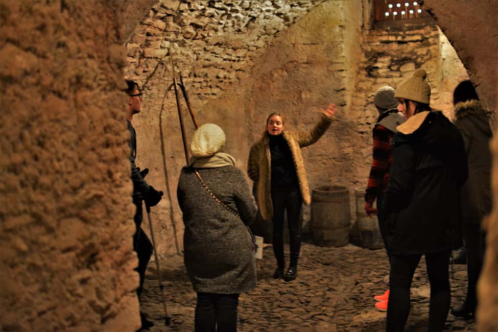 Bild Nr. 31 von Prag: Altstadt, mittelalterlicher Untergrund & Dungeon History Tour Aktivität in Prag, hochgeladen vom Anbieter