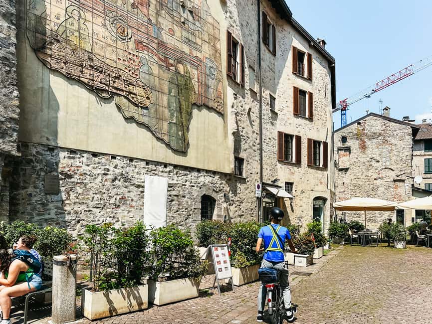imagem n.9 de Lago Como: passeio de eBike com guia ao vivo, capacete eletrônico e iPad atividade em Lombardia, carregada pelo fornecedor
