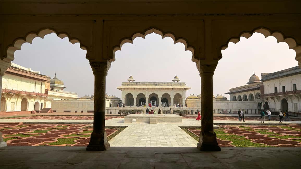 imagem n.6 de De Deli: Excursão de um dia ao Taj Mahal e Agra em comboio super-rápido atividade em Agra, carregada pelo fornecedor
