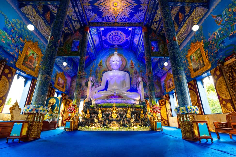 image n.18 of Chiangmai to Chiangrai: 3 Temples, Hot Springs& Lalitta Cafe activity in Chiang Rai, uploaded by supplier
