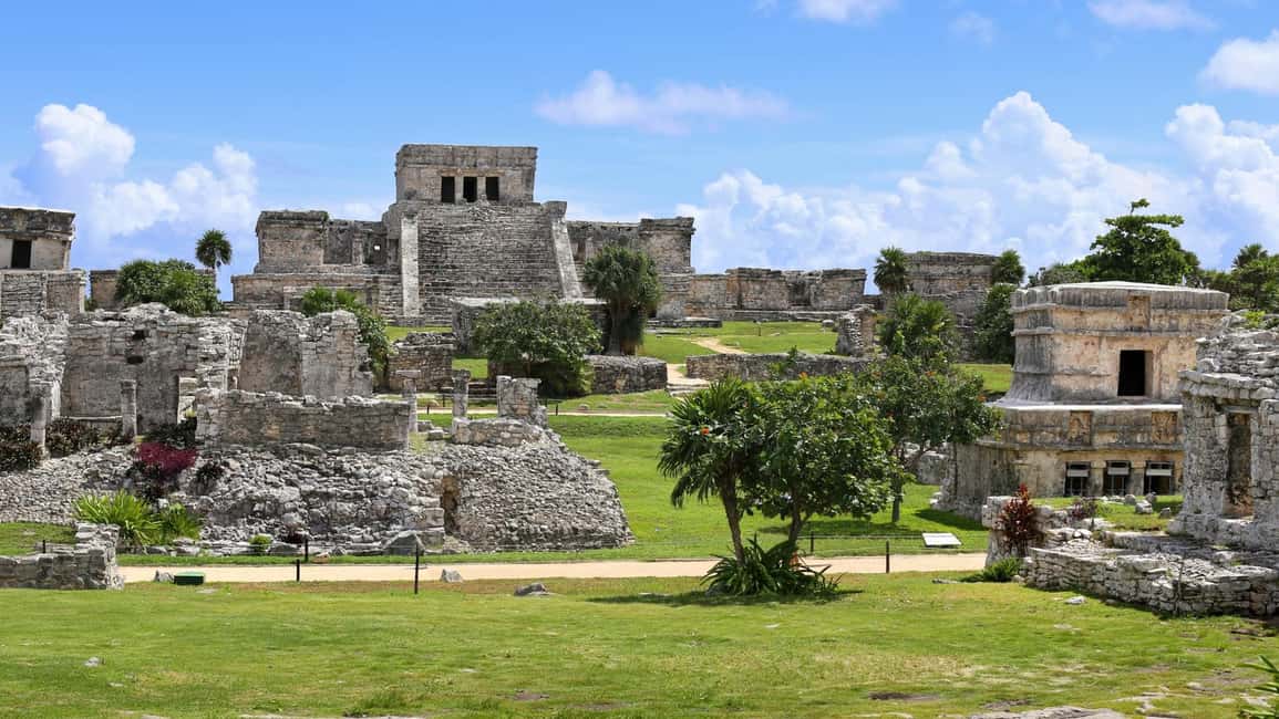 Image N°3 de Au départ de Cancun : Tulum et Akumal - Excursion dans un cénote et baignade avec des tortues activité à Tulum, publiée par le prestataire