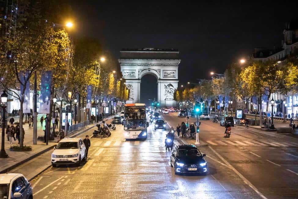 bild nr.10 av Paris - en julbusstur Tootbus julig busstur med öppen topp aktivitet i Paris, uppladdad av arrangören