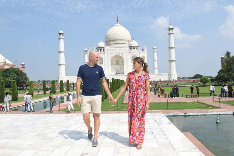 image n.16 of From Delhi: Taj Mahal & Agra Private Day Trip with Transfers activity in Agra, uploaded by supplier