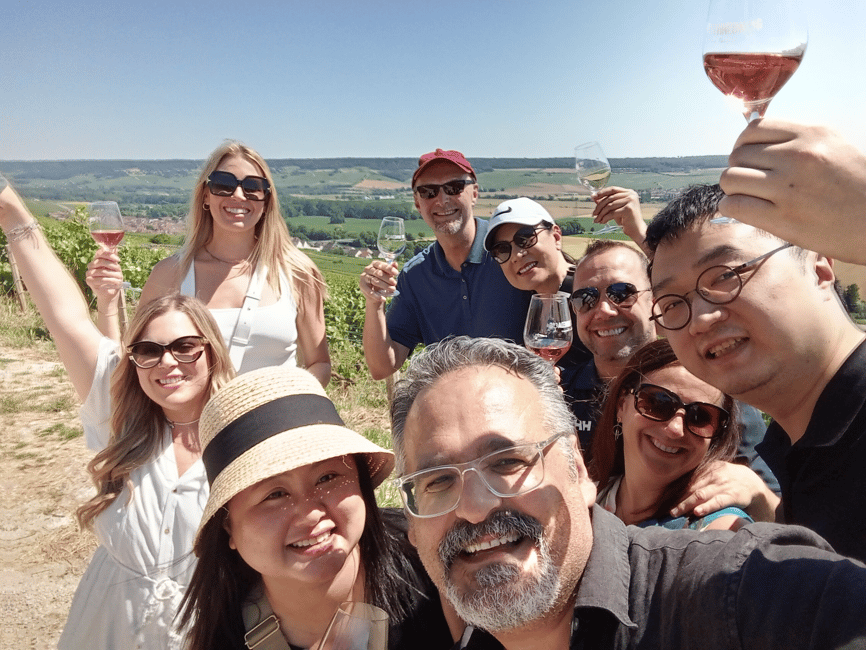 imagem n.22 de De Paris: Viagem de 1 dia para Champagne com 8 degustações e almoço atividade em Reims, carregada pelo fornecedor