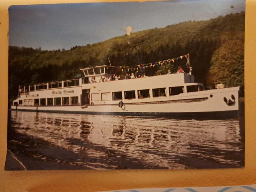 image n.2 of Exclusive Christmas cruise with Christmas Eve buffet activity in Prague, uploaded by supplier