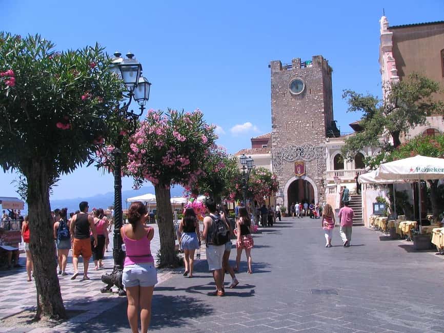 image n.8 of Best Tour di Taormina, Castelmola, Isola Bella e Messina activity in Taormina, uploaded by supplier