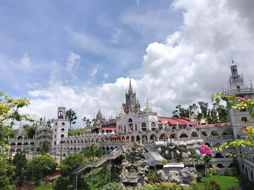 imagem n.11 de Cebu: Tubarão-baleia de Oslob, Igreja de Simala e Ka Treasure Argao atividade em Oslob, carregada pelo fornecedor