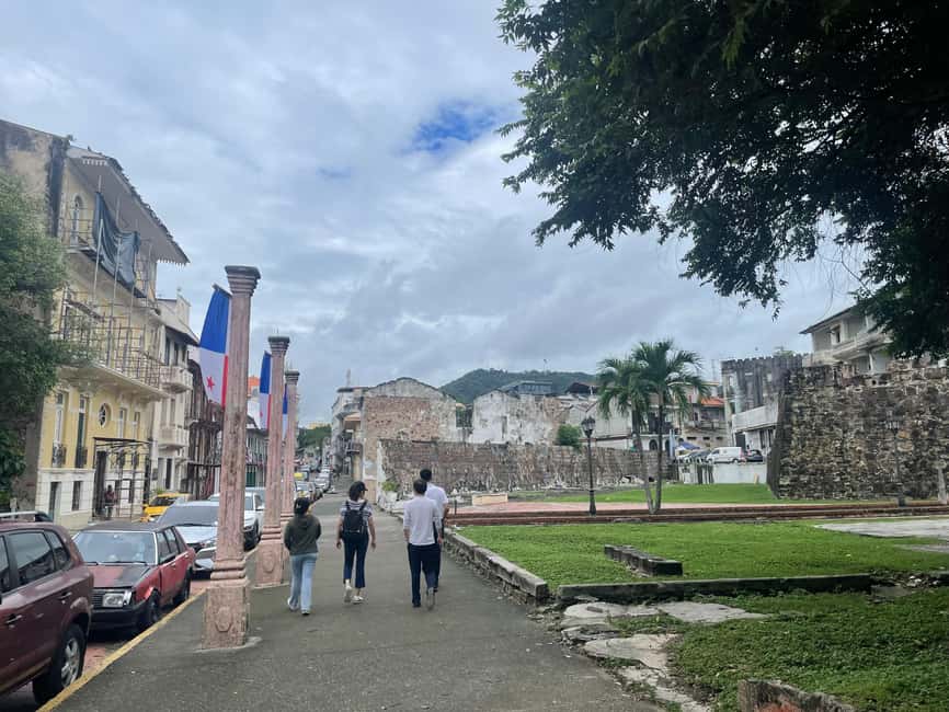 image n.8 of Panama City: Half-day tour of highlights and Panama Canal activity in Panama City, uploaded by supplier