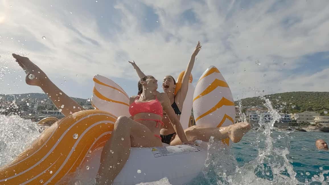 afbeelding n.19 van Athene: eilandcruise met zwemmen. DJ, lunch en drankjes inbegrepen. activiteit in Centraal-Griekenland, geüpload door aanbieder