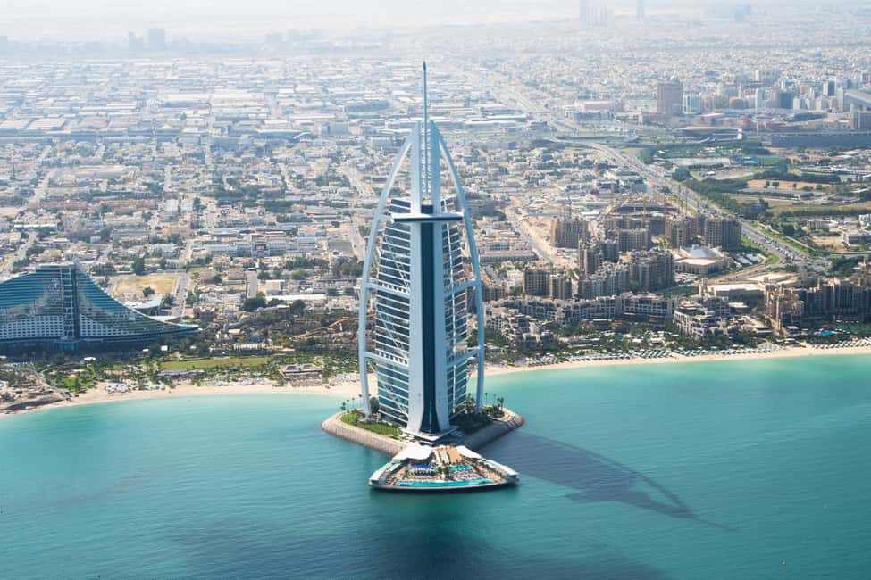 image n.4 of Dubai: 12-Min Helicopter Adventure Above The Palm activity in Dubai, uploaded by supplier