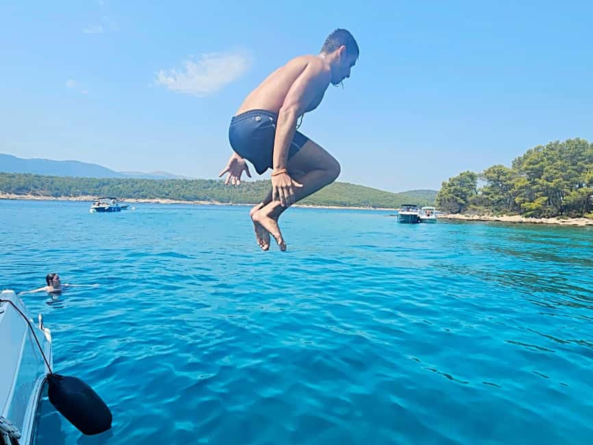 image n.23 of Makarska: 3-Island Speedboat Golden Horn & Blue Lagoon Tour activity in Dalmatia, uploaded by supplier
