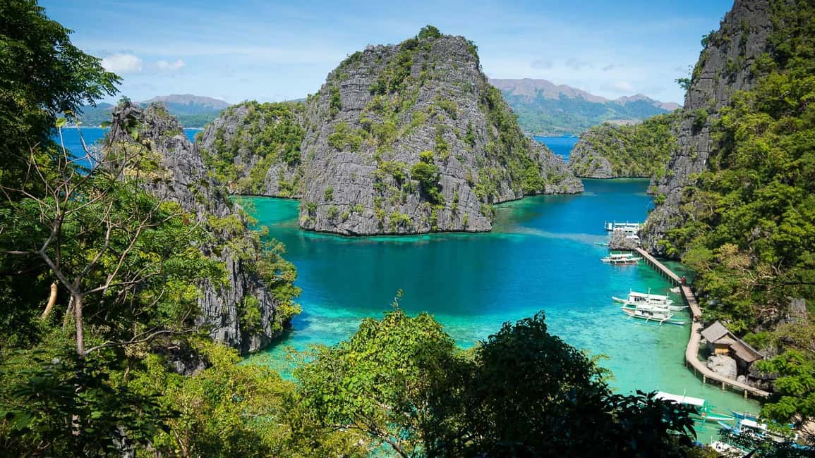 image n.4 of Coron: Complete Island Hopping Guided Tour with Lunch activity in Coron, uploaded by supplier