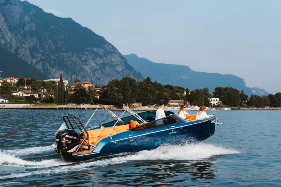 imagen n.º 1 de Lago de Como: Tour en barco privado con capitán y bebidas actividad en Varenna, subida por el proveedor