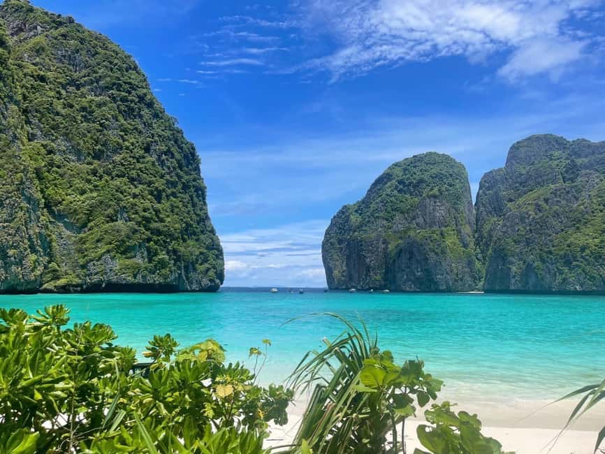 image n.5 of From Krabi: Phi Phi Early Bird & 4 Islands by Speedboat activity in Ao Nang, uploaded by supplier