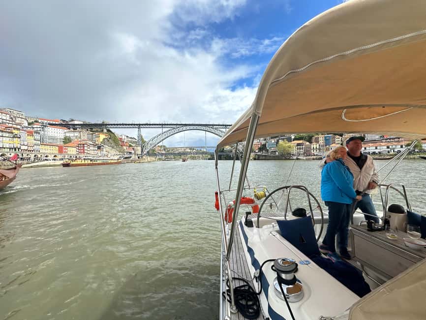 imagem n.37 de Porto: Cruzeiro de charme em veleiro com vinho do Porto, opção de pôr do sol atividade em São Pedro da Afurada, carregada pelo fornecedor