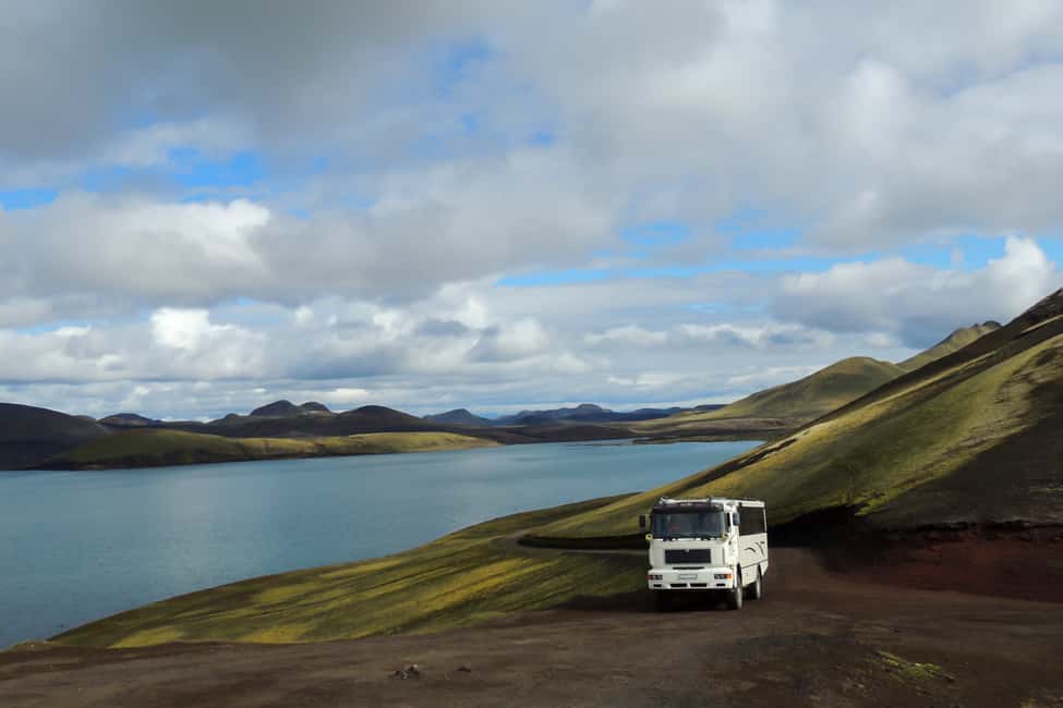 Obraz nr 4 z atrakcji Jökulsárlón: Jaskinia lodowa Vatnajökull - wycieczka z przewodnikiem w Norðurland eystra (Region Północno-Wschodni), przesłany przez organizatora