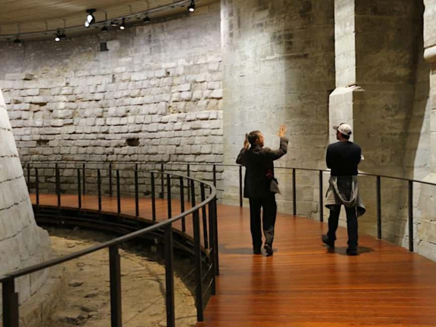 image n.5 of Paris: Louvre Museum Guided Tour with Skip-the-Ticket-Line activity in Paris, uploaded by supplier