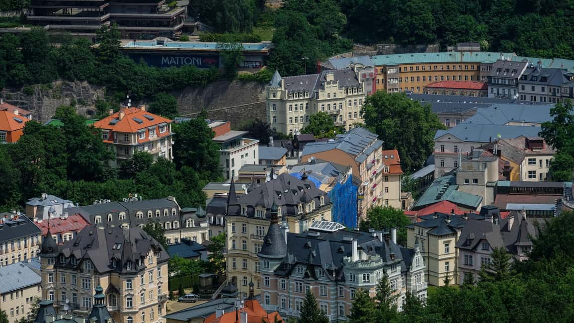 Karlovy Vary içindeki Prag'dan Karlovy Vary Günübirlik Gezi etkinliğinin tedarikçi tarafından yüklenen 3 no'lu görseli