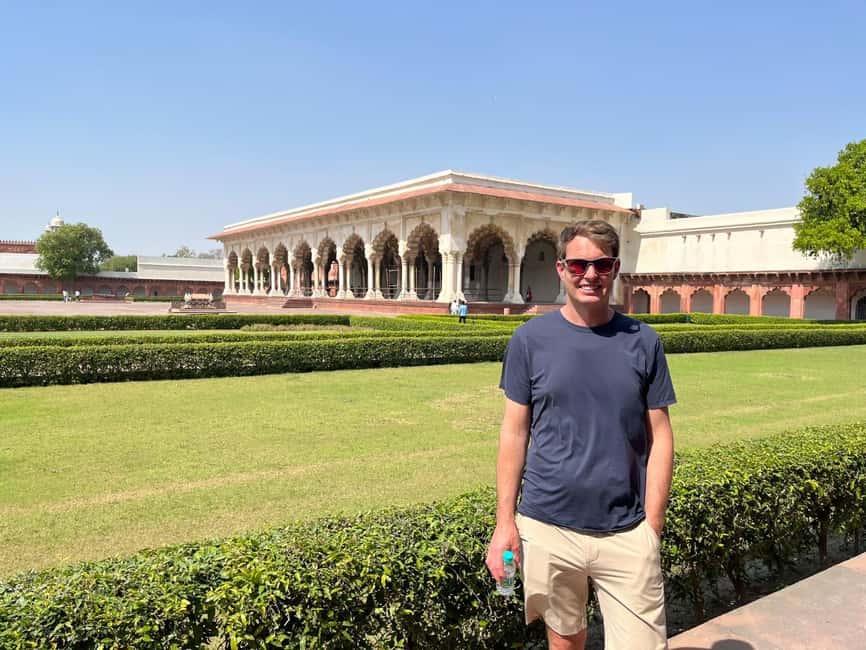image n.16 of From Delhi: Taj Mahal Sunrise, Baby Taj & Agra Fort Day Tour activity in Agra, uploaded by supplier