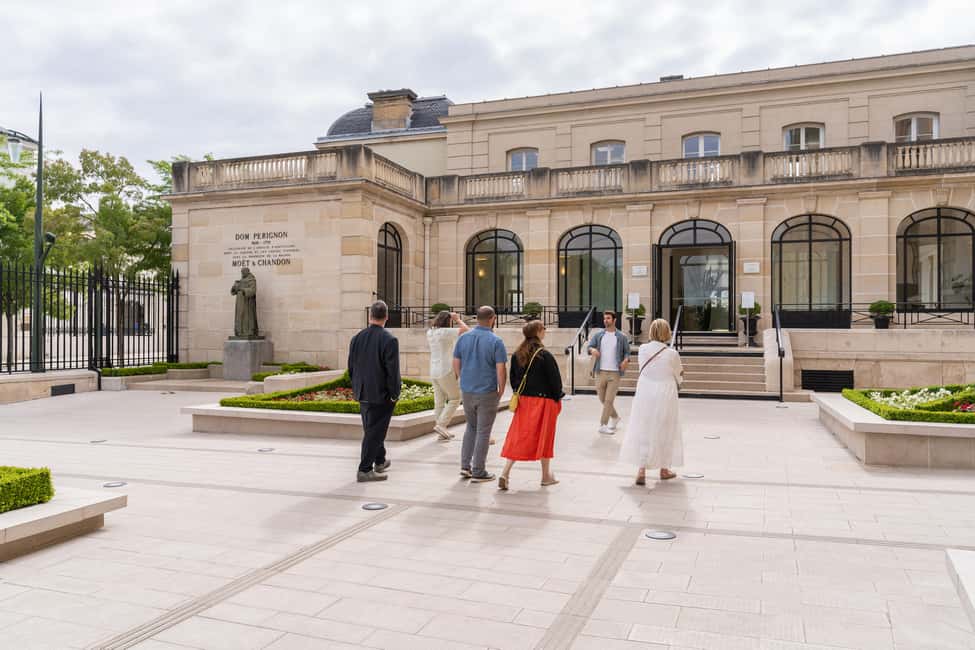 imagem n.21 de De Paris: Viagem de 1 dia para Champagne com 8 degustações e almoço atividade em Reims, carregada pelo fornecedor