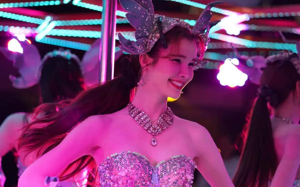 image n.22 of Pattaya: All Star Dinner Cruise, Cabaret Show & Beer Buffet activity in Pattaya, uploaded by supplier