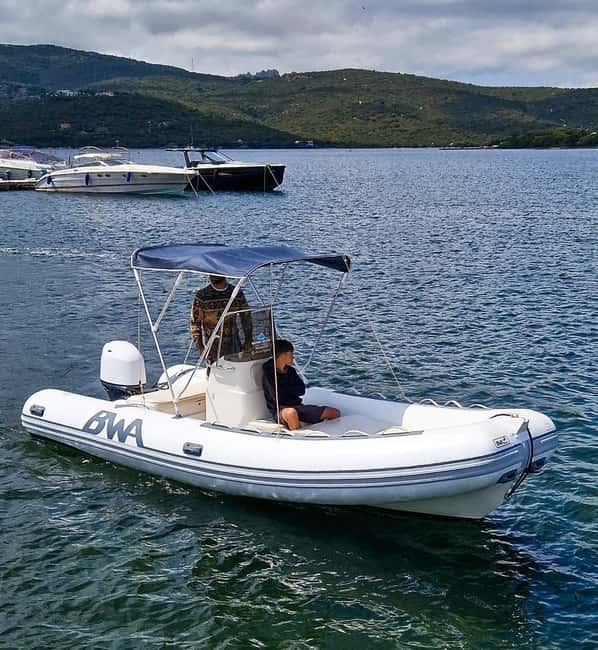 image n.2 of Porto Rotondo: drive your boat - no licence needed activity in Sardinia, uploaded by supplier
