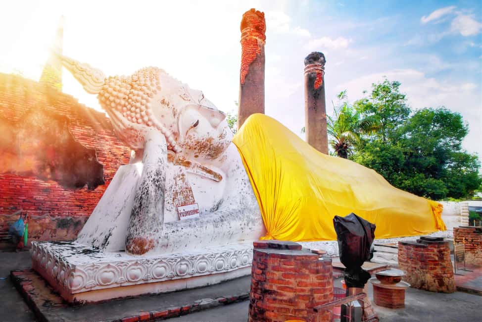 imagem n.4 de De Bangcoc: Ayutthaya e Mercado Flutuante de Ayothaya - Viagem de 1 dia atividade em Ayutthaya, carregada pelo fornecedor