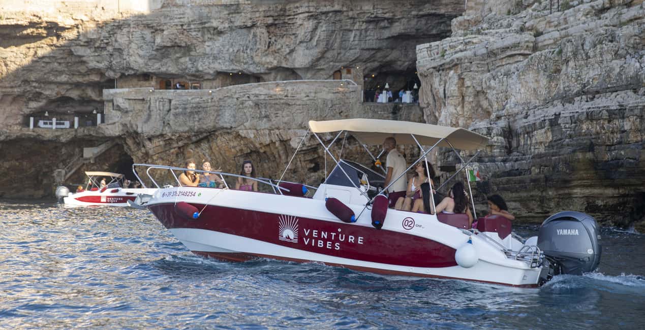 image n.16 of Monopoli: Exclusive Shared Boat Tour activity in Polignano a Mare, uploaded by supplier