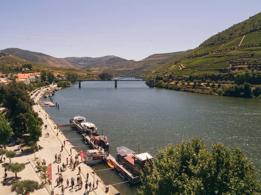 image n.8 of From Pinhão: Douro Valley Rabelo Boat Tour with Port Wine activity in Norte Region, uploaded by supplier