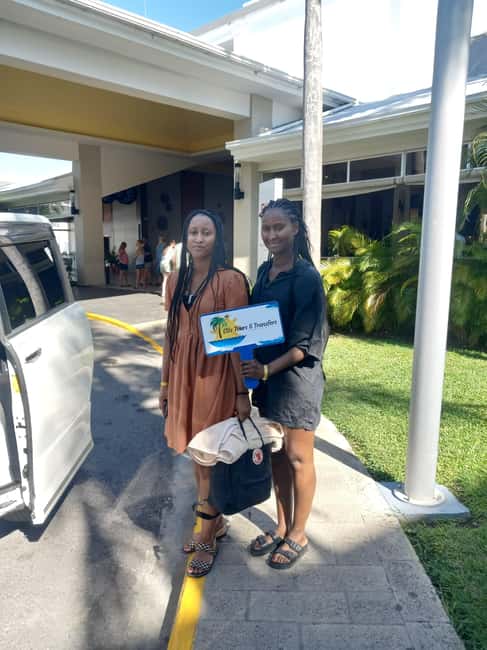 imagem n.9 de Jamaica: Tour guiado pelo Black River Safari e tour pelas Cataratas YS atividade em Montego Bay, carregada pelo fornecedor