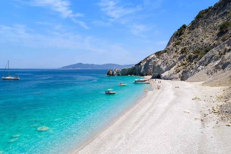 imagen n.º 2 de Desde Skiathos: Crucero a Lalaria, Kastro y Tsougris actividad en Islas del Egeo, subida por el proveedor