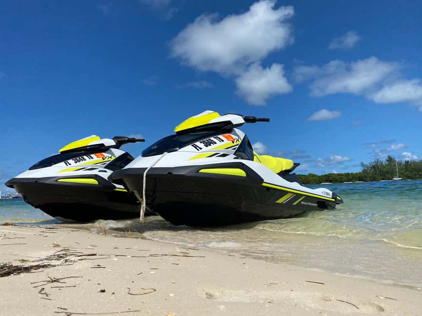 image n.27 of Miami Beach Jetskis + Free Boat Ride activity in Miami, uploaded by supplier