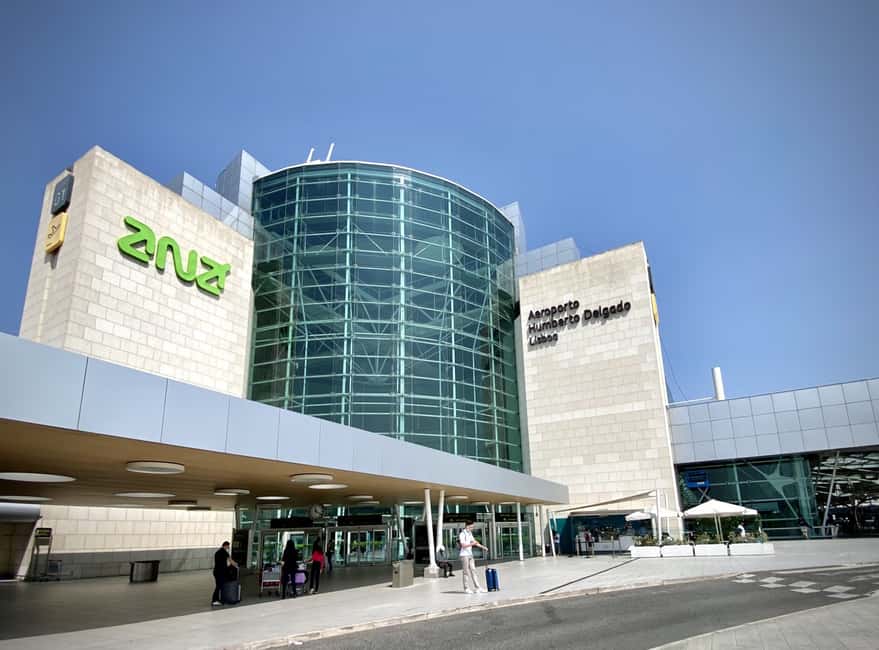 imagem n.2 de Lisboa: Translado do aeroporto para os hotéis da cidade atividade em Lisboa, carregada pelo fornecedor