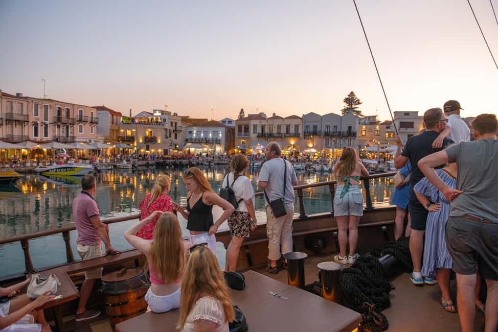 Bild Nr. 14 von Rethymno: Bootsfahrt bei Sonnenuntergang auf Piratenboot Aktivität in Rethymno, hochgeladen vom Anbieter