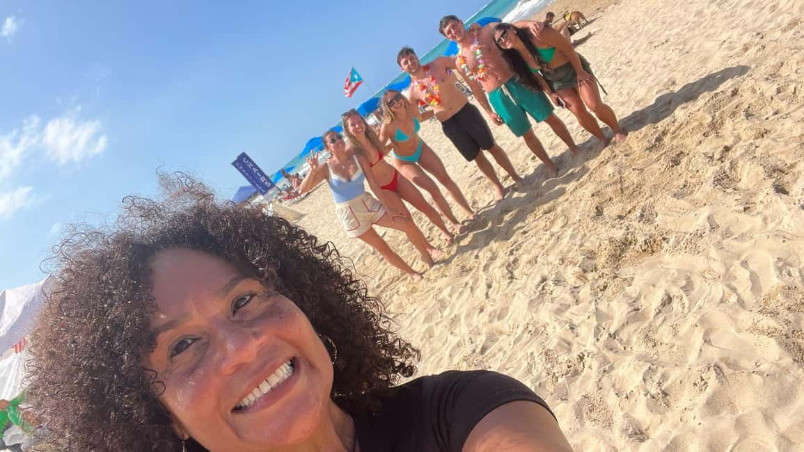 Obraz nr 2 z atrakcji San Juan: drink Coquito i lekcja salsy na plaży w San Juan, przesłany przez organizatora
