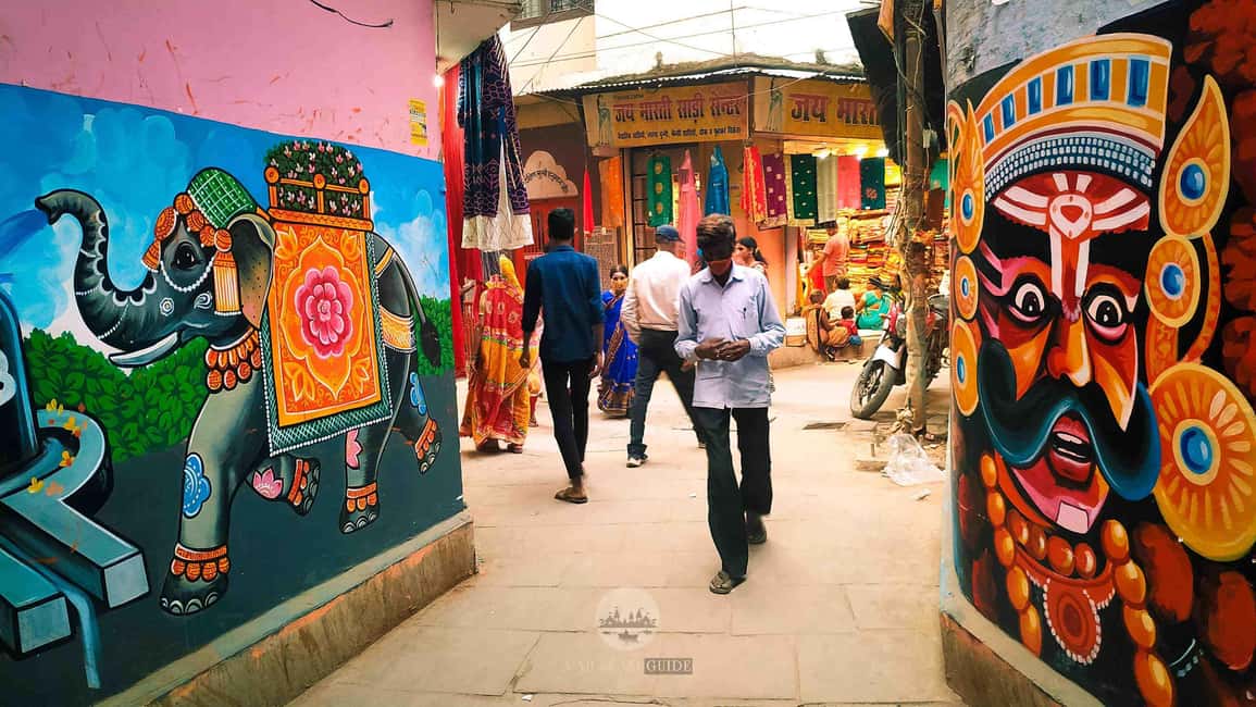 imagem n.10 de Passeio de um dia em Varanasi - Passeio de barco, caminhada, templo de ioga, luta livre atividade em Varanasi, carregada pelo fornecedor
